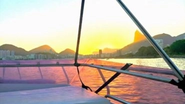 Tour na Ba&iacute;a de Guanabara